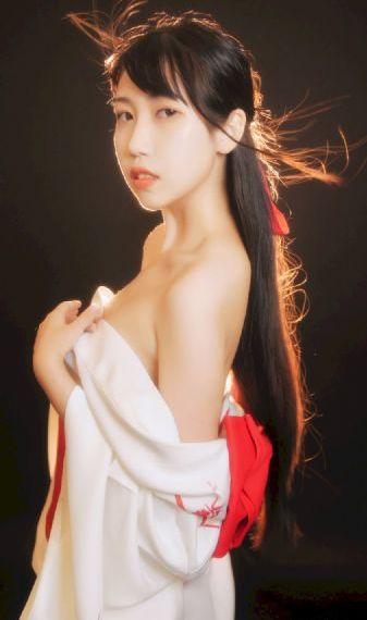 桔子影院午夜免费观看_4K日韩电影在线